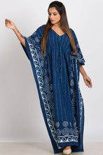 Load image into Gallery viewer, Spiral Block Print Caftans