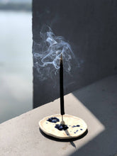 Load image into Gallery viewer, Natural Frankincense Incense Sticks