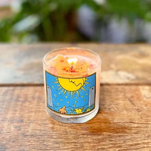 Load image into Gallery viewer, THE MOON CANDLE