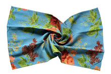 Load image into Gallery viewer, Vintage Print Inspired Kitchen Towels

