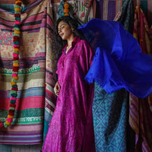 Load image into Gallery viewer, Loom woven pure wool scarf: Tropical Blooms 2
