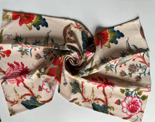 Load image into Gallery viewer, Vintage Print Inspired Kitchen Towels
