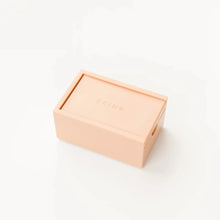 Load image into Gallery viewer, 2-IN-1 TRAVEL CASE &amp; SOAP DISH
