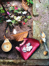 Load image into Gallery viewer, Natural Frankincense Incense Sticks
